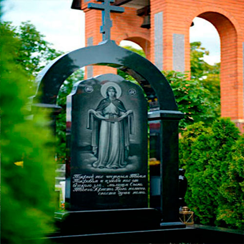 Гранитный памятник фотография